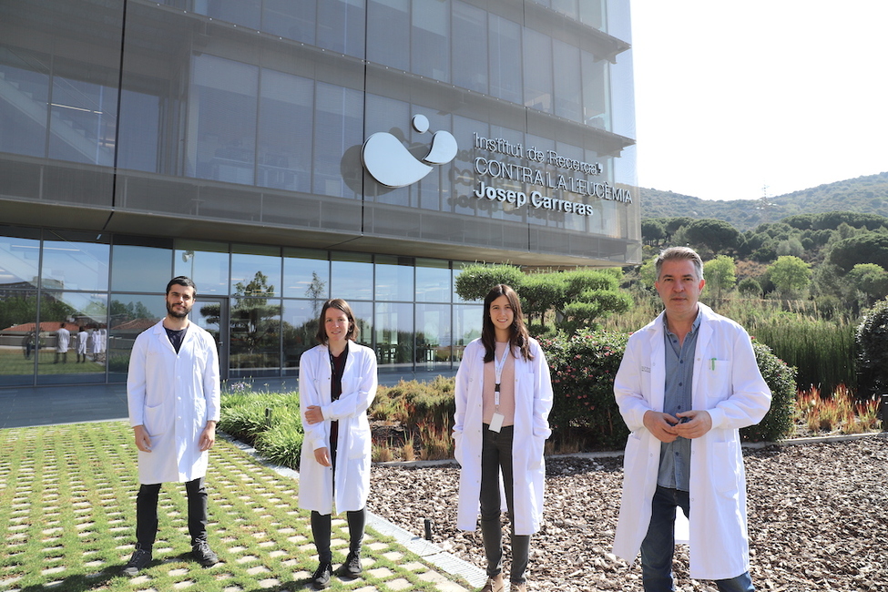 A new way to distinguish red blood cells from whites using flow cytometry.
