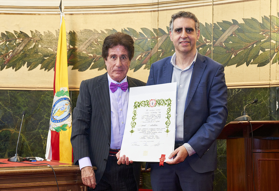 Dr. Manel Esteller receives the Fernández-Cruz Award for excellence in biomedical research